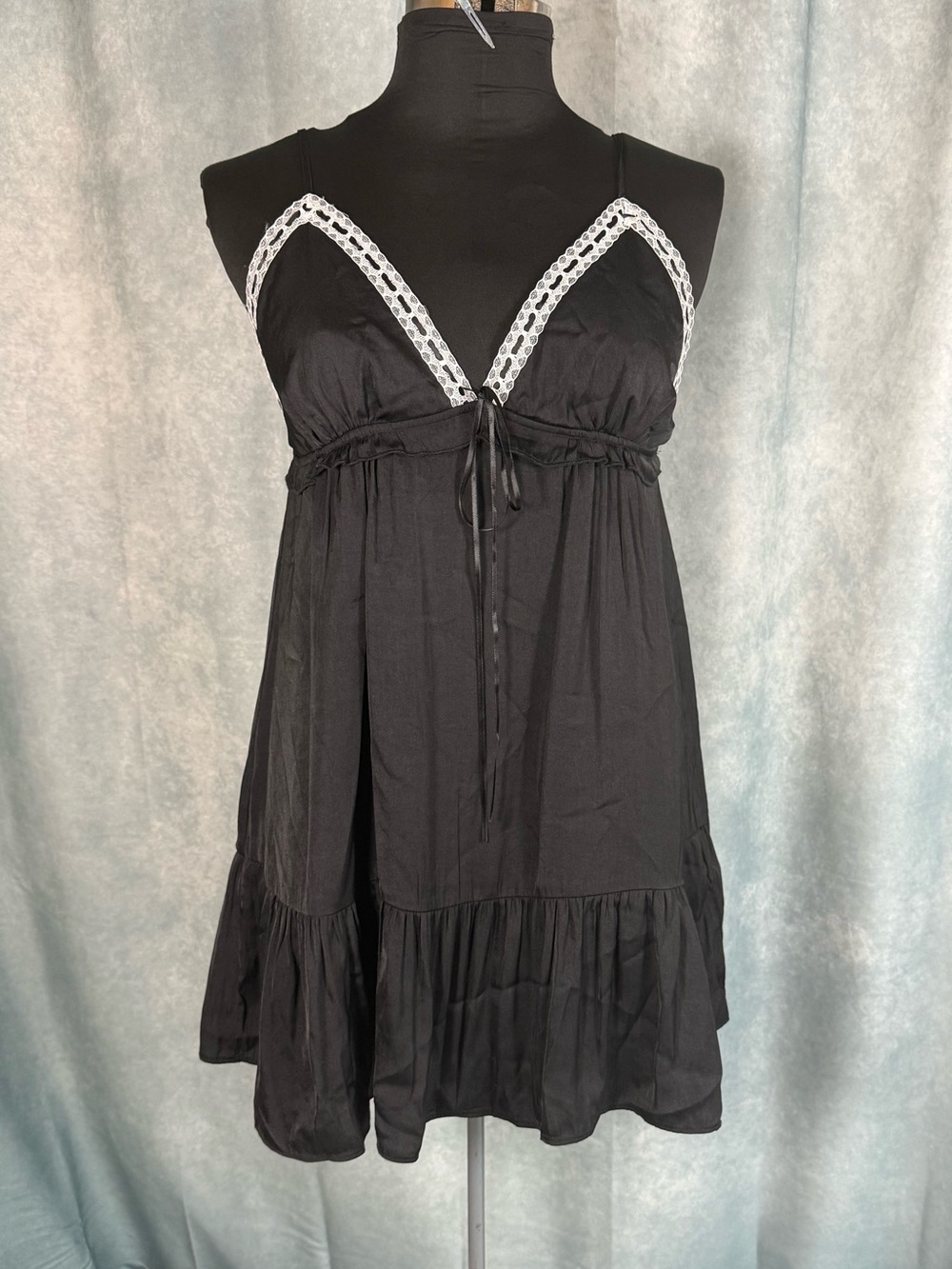 Forever 21 Black Lace-Trim Babydoll Dress - Women XL